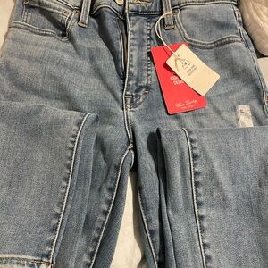 High-Waisted Skinny Jeans